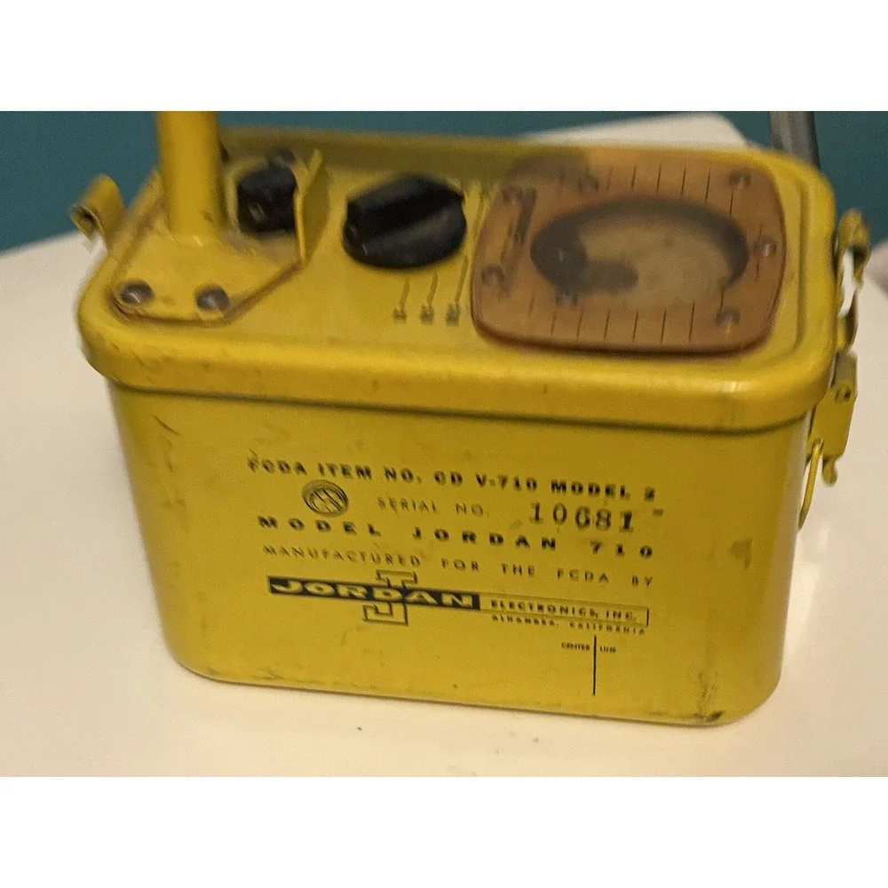 Radiation Detection Survey Meter - Jordan Electronics - CDV-710 Model 2 (24)